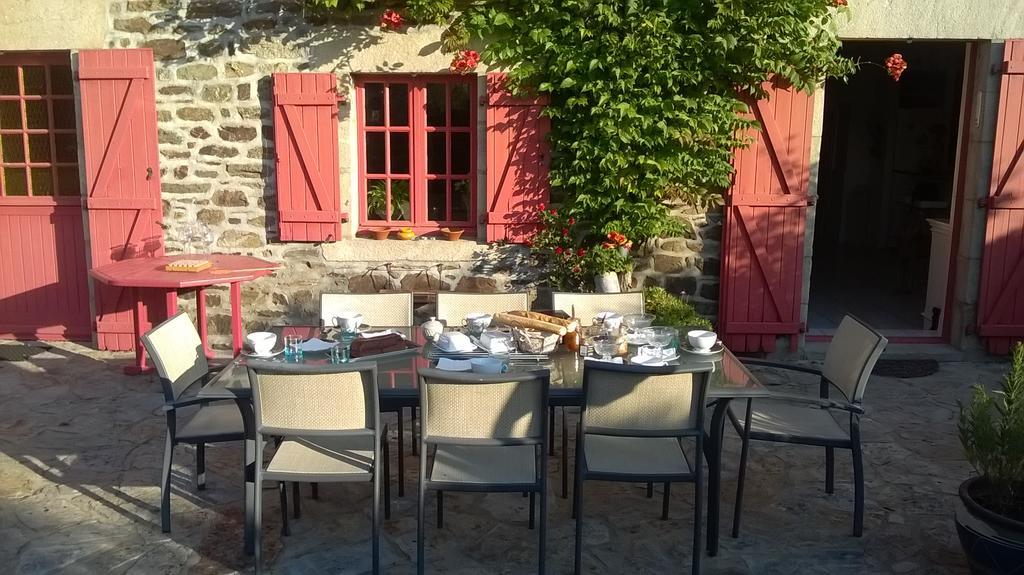 Tremereuc Au Jardin D'Eloise Bed & Breakfast エクステリア 写真
