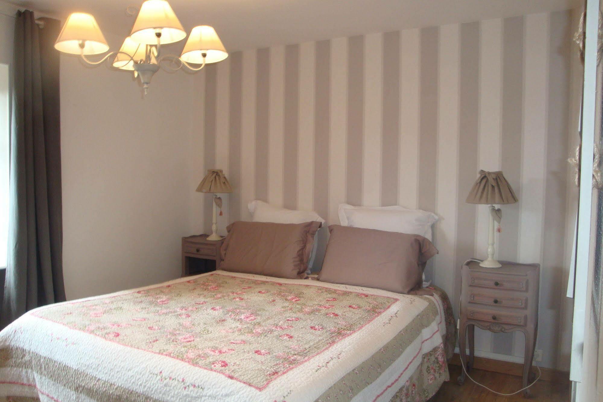 Tremereuc Au Jardin D'Eloise Bed & Breakfast エクステリア 写真